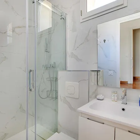 Modern - 2bd 4p - Louvre Marais